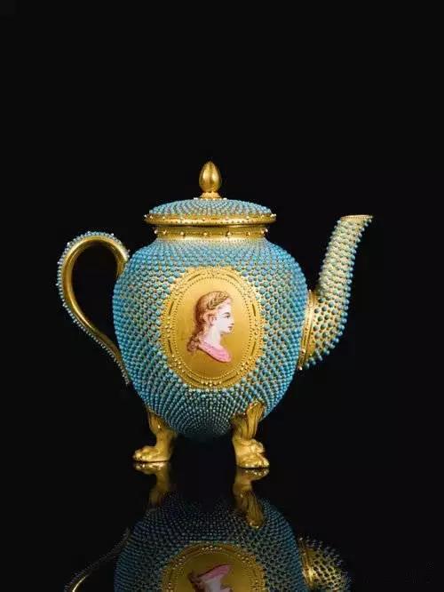 皇家伍斯特“伯爵夫人”茶壶